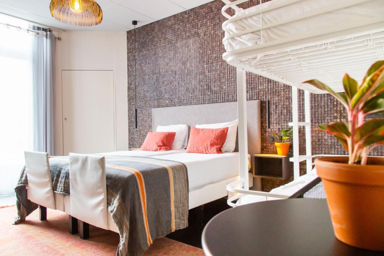 דומבורג Hotel Pannenkoekhuis Vierwegen מראה חיצוני תמונה
