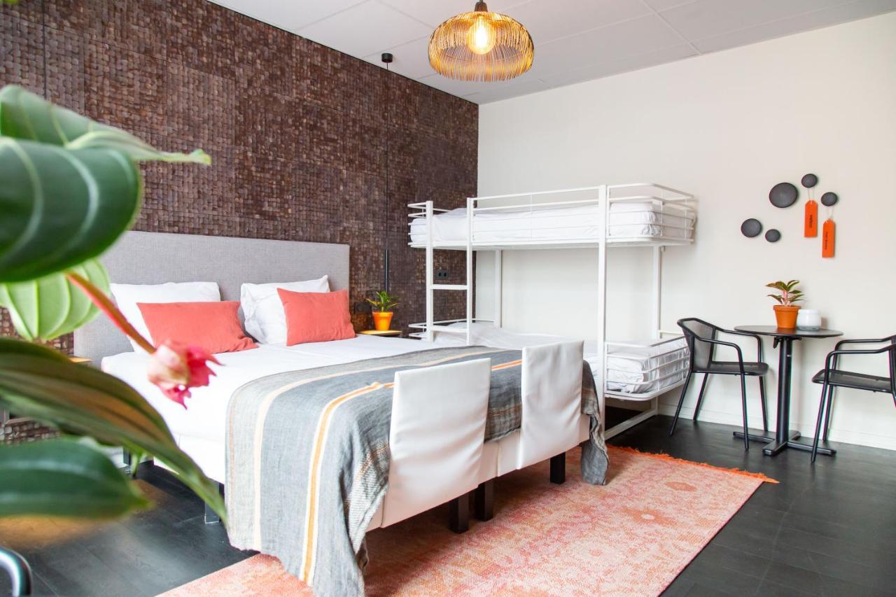 דומבורג Hotel Pannenkoekhuis Vierwegen מראה חיצוני תמונה