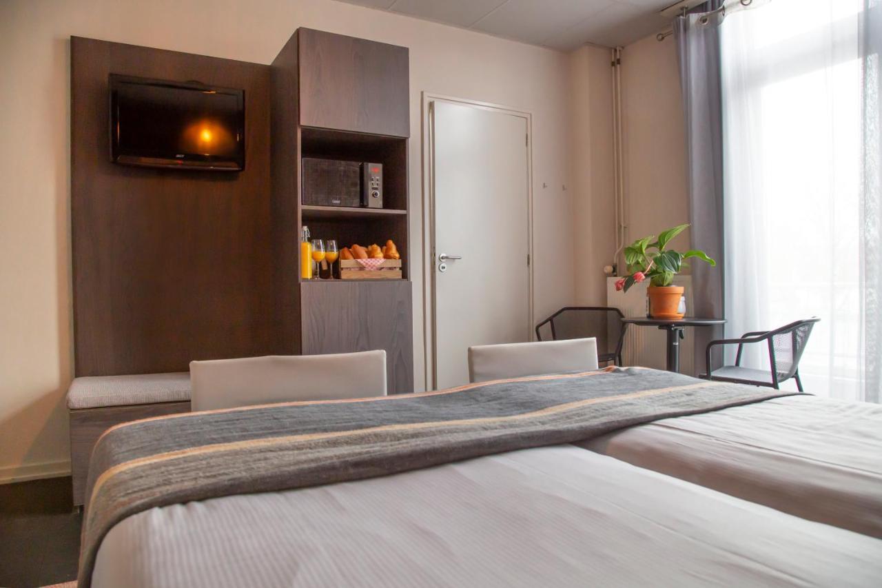 דומבורג Hotel Pannenkoekhuis Vierwegen מראה חיצוני תמונה