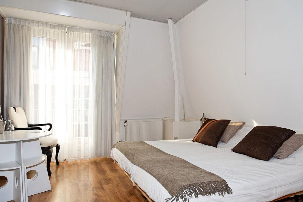 דומבורג Hotel Pannenkoekhuis Vierwegen מראה חיצוני תמונה
