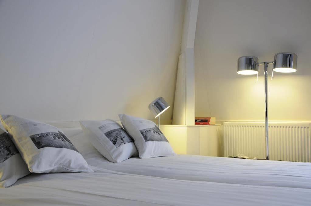 דומבורג Hotel Pannenkoekhuis Vierwegen מראה חיצוני תמונה